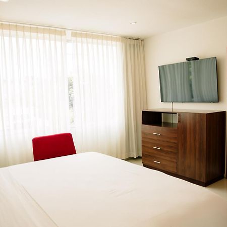 Hotel Parque Del Sol Montería Zewnętrze zdjęcie
