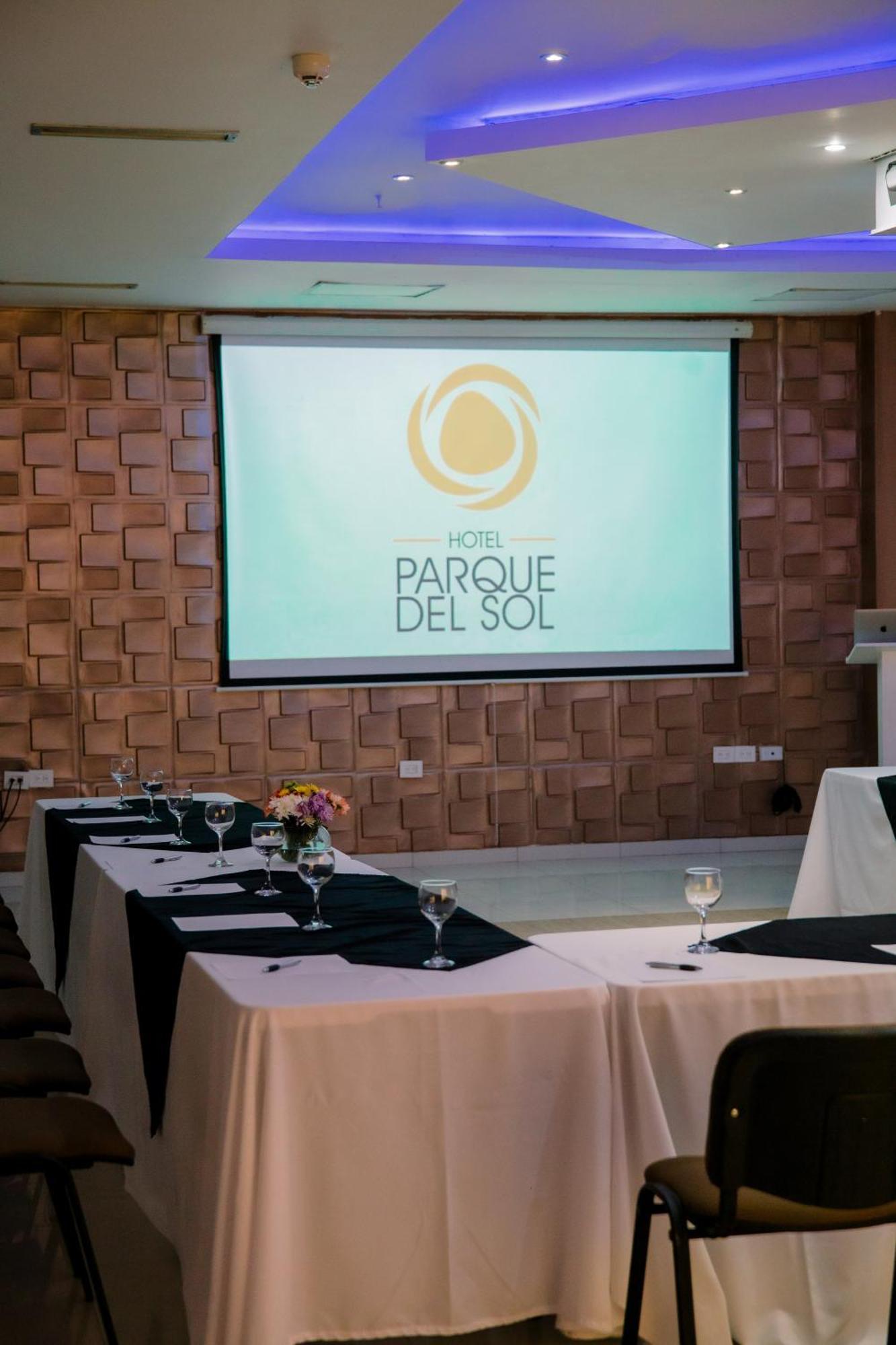 Hotel Parque Del Sol Montería Zewnętrze zdjęcie