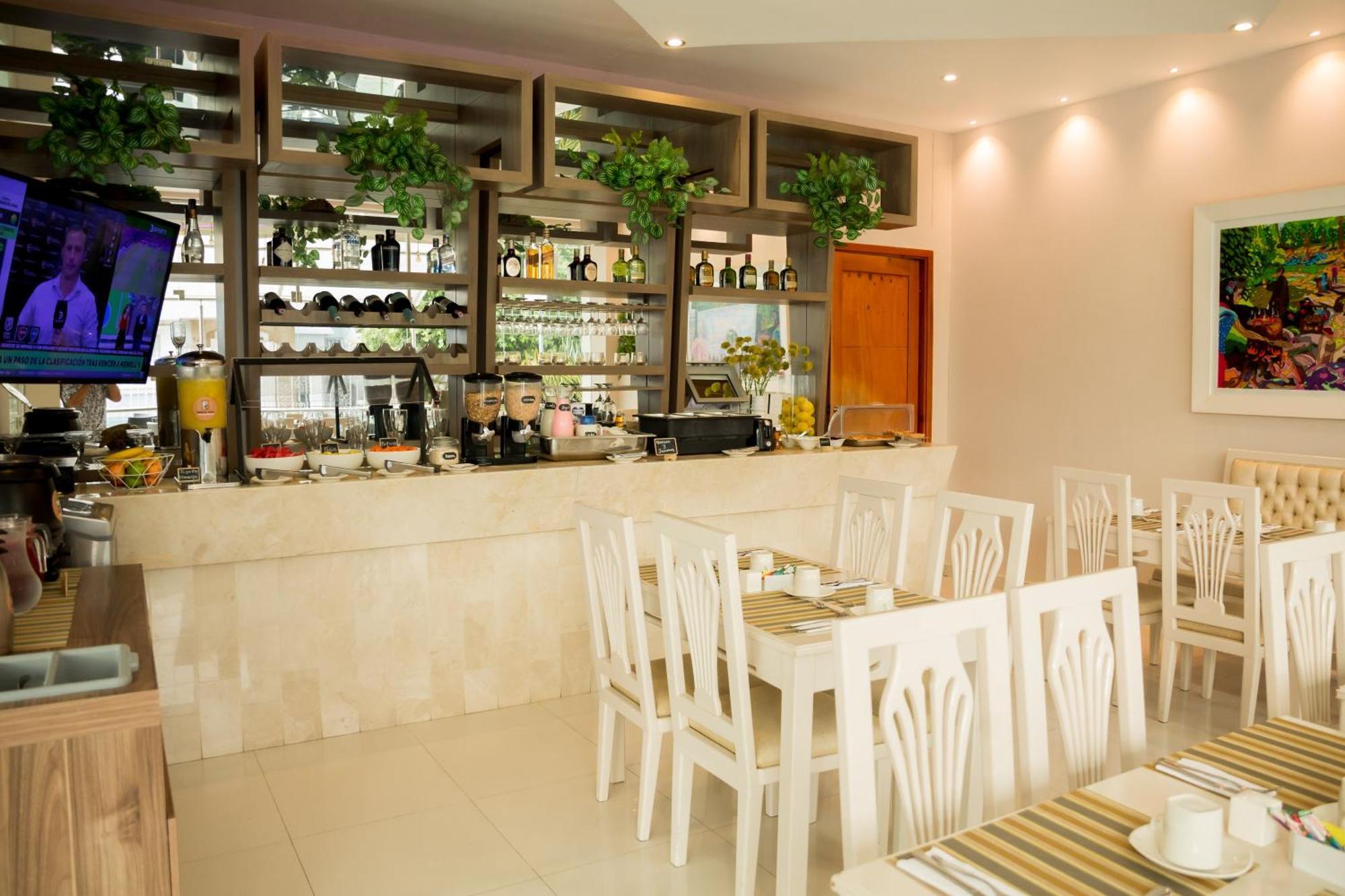 Hotel Parque Del Sol Montería Zewnętrze zdjęcie